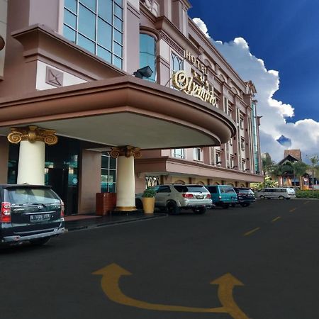 Olympic Hotel Yakarta Exterior foto